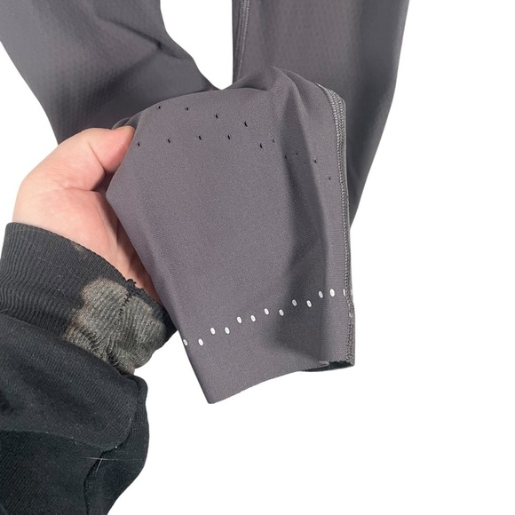 Lululemon Women’s Zoned In Tights in Moonphase Greyish Purple Size 6 - Picture 11 of 17